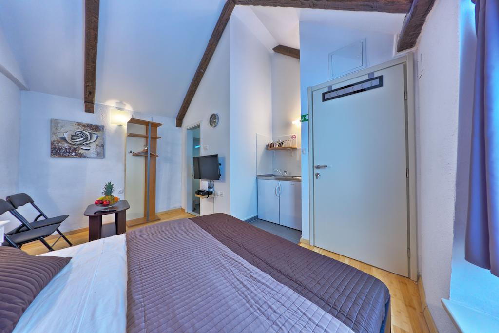 Ferienwohnung Studio Sime Split Zimmer foto